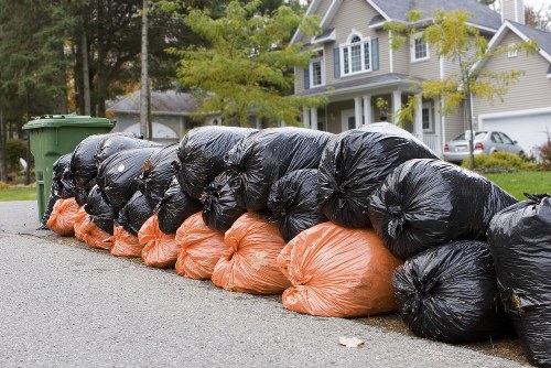 Records and improvement planning for waste removal service complaints